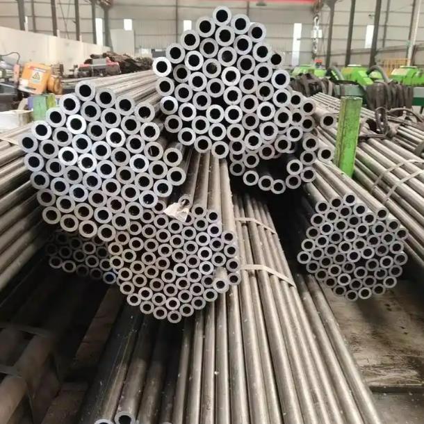 山東精密無縫鋼管批發價